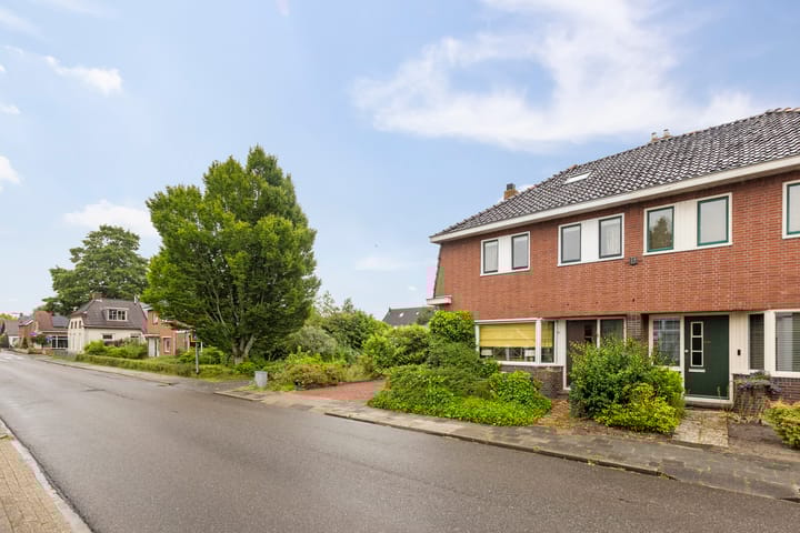 Hoofdstraat 102 in Beerta