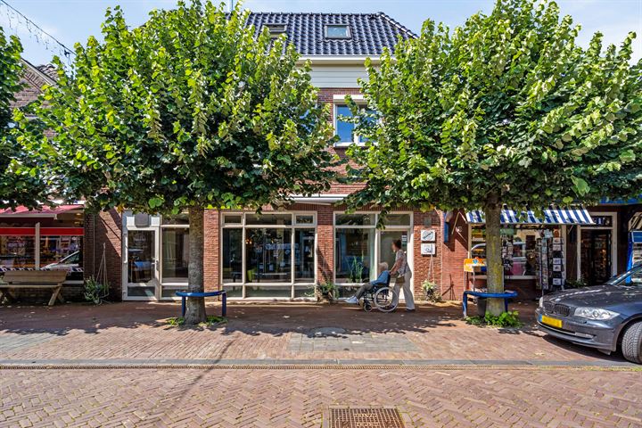 Hoofdstraat 12 in Koudum foto