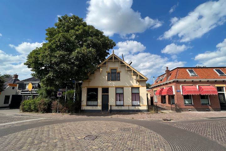 Hoofdstraat 12 in Eenrum foto