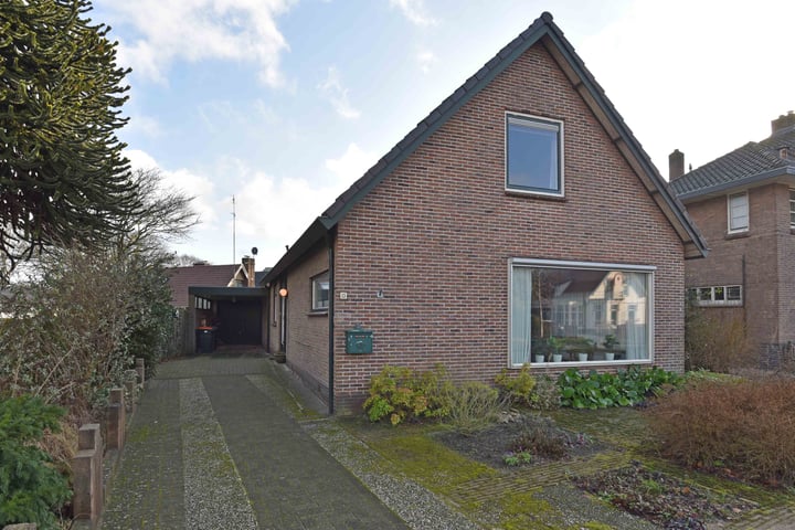 Hoofdstraat 15 in Epe foto