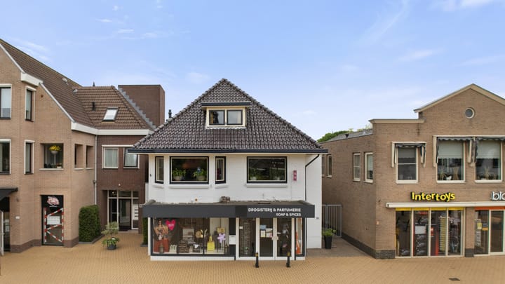 Hoofdstraat 165A in Voorthuizen foto