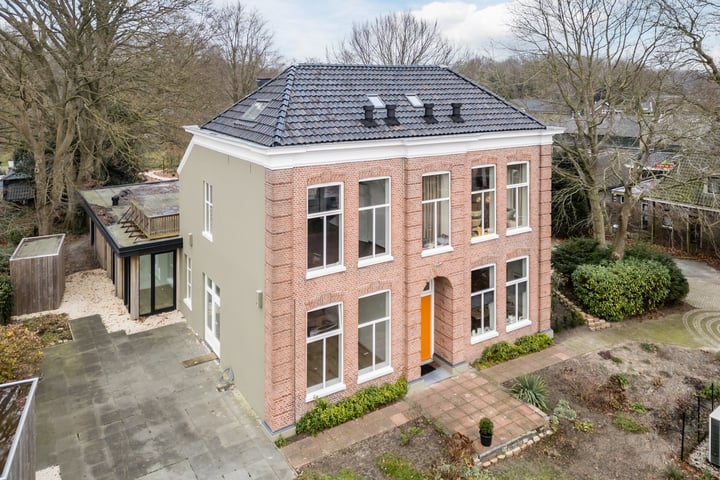 Hoofdstraat 17b in Rolde foto