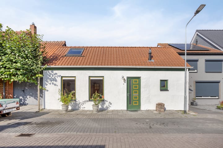 Hoofdstraat 18 in Terneuzen foto