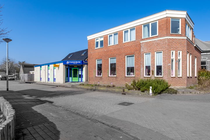 Hoofdstraat 19 in Noordbroek foto