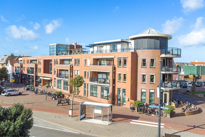 Hoofdstraat 1N in Noordwijk foto