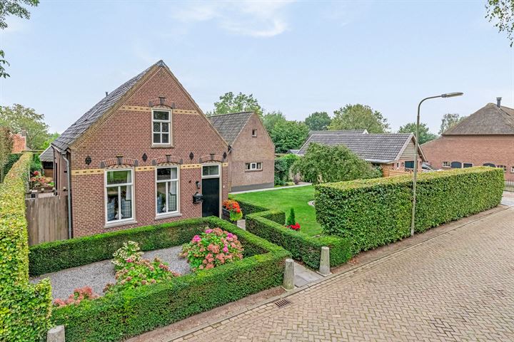 Hoofdstraat 23 in Herpt foto