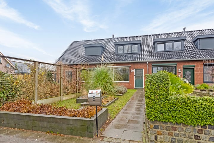Hoofdstraat 261 in Overdinkel foto