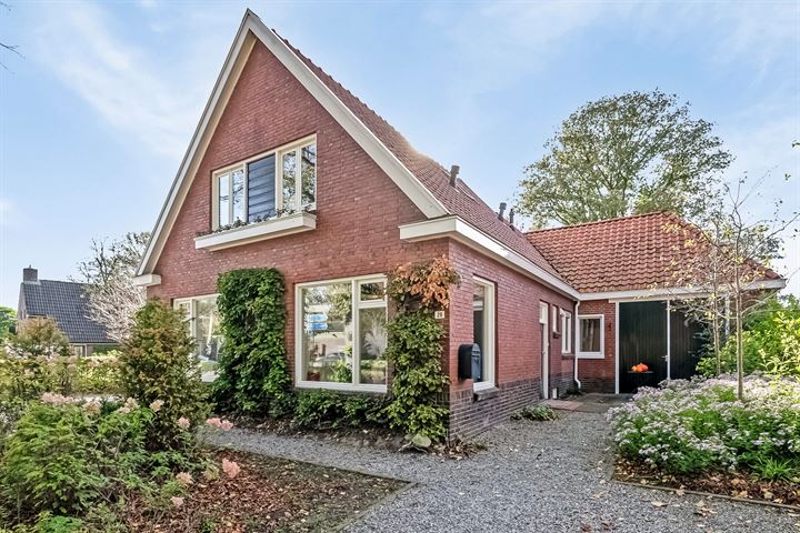 Hoofdstraat 28 in Zeijen foto