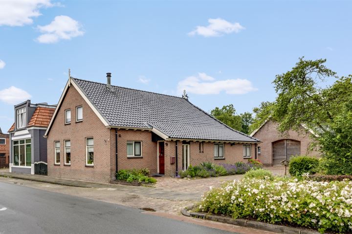 Hoofdstraat 37 in Tolbert foto