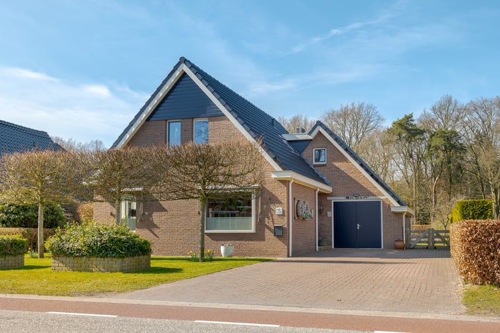Hoofdstraat 45 in Hooghalen foto