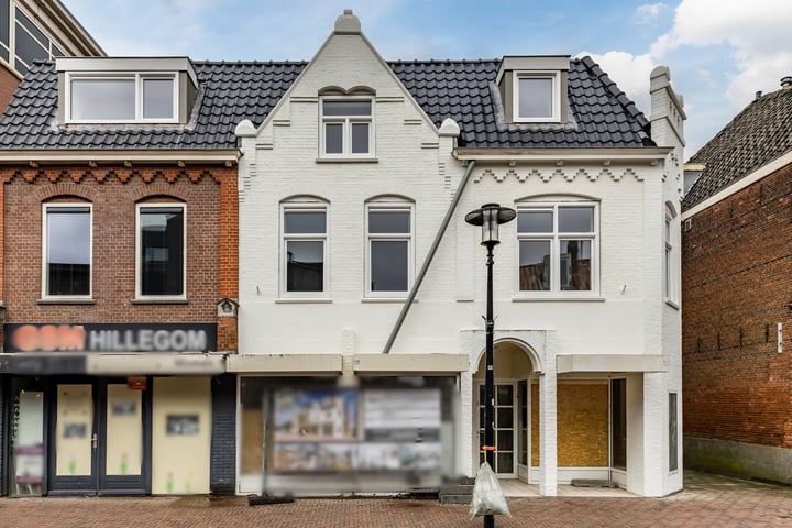 Hoofdstraat 52C in Hillegom foto