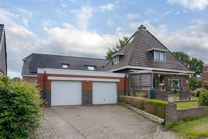 Hoofdstraat 61 in Buinen foto