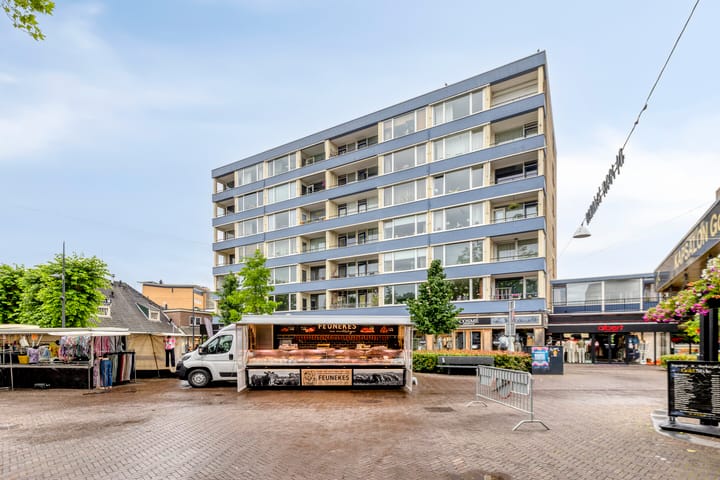 Hoofdstraat 65E in Emmen