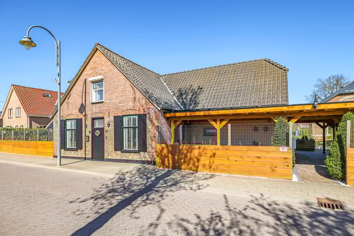 Hoofdstraat 69 in Andelst foto