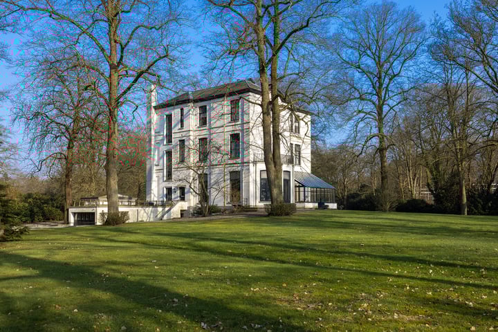 Hoofdstraat 9 in Driebergen-Rijsenburg foto