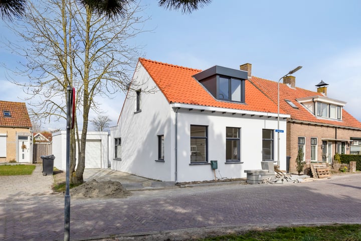 Hoofdstraat 9 in Wolphaartsdijk foto
