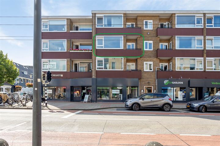 Hoofdstraat 97 in Velp foto