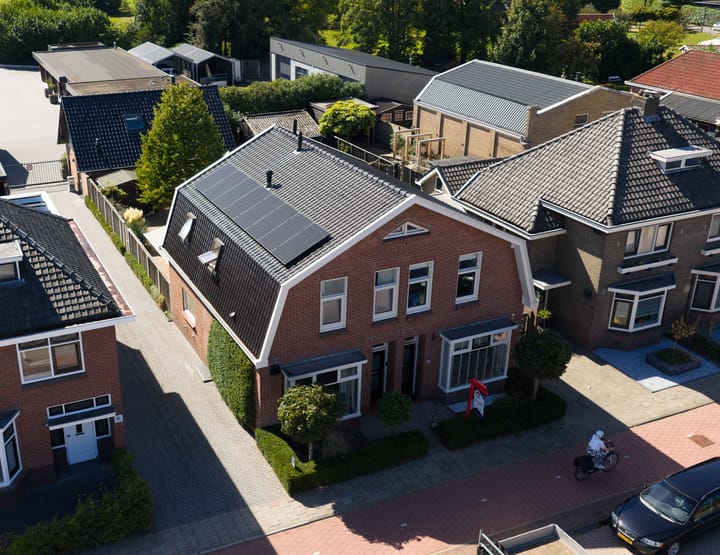 Hoofdstraat 97 in Zenderen foto