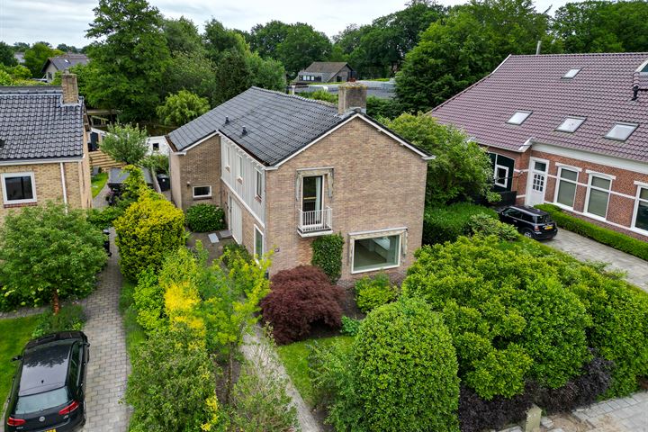 Hoofdweg 101a in Eelde foto