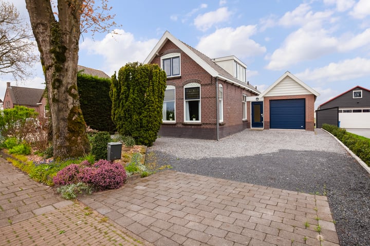 Hoofdweg 113 in Zegveld foto