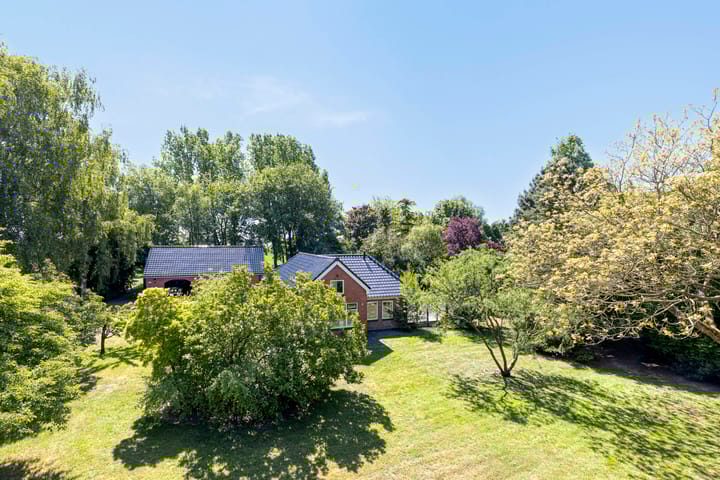 Hoofdweg 115 in Schildwolde foto