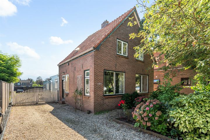 Hoofdweg 1364 in Nieuw-Vennep foto