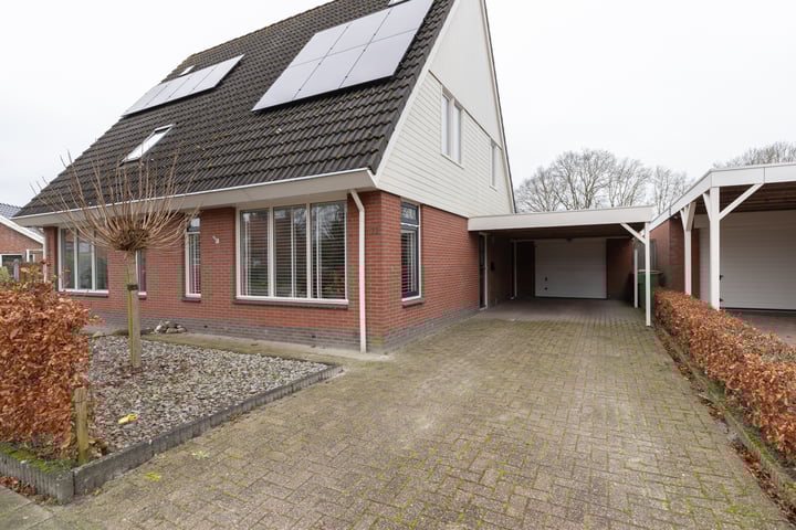Hoofdweg 172 in Westerlee foto