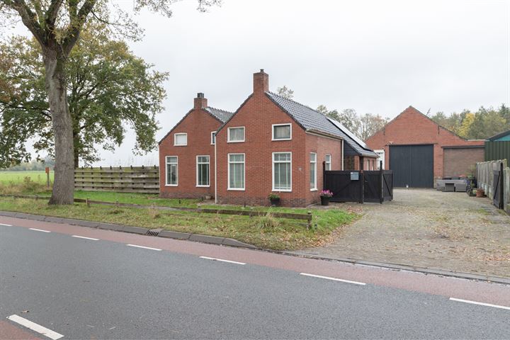 Hoofdweg 24 in Westerlee foto