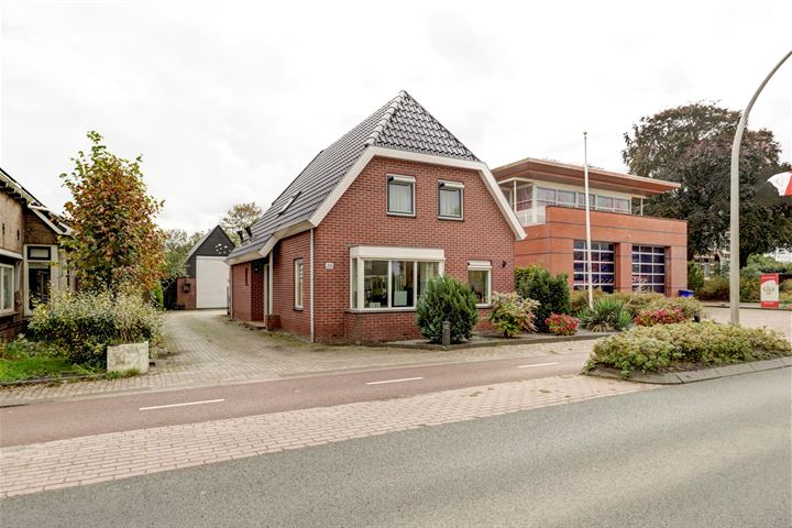 Hoofdweg 28 in Smilde foto