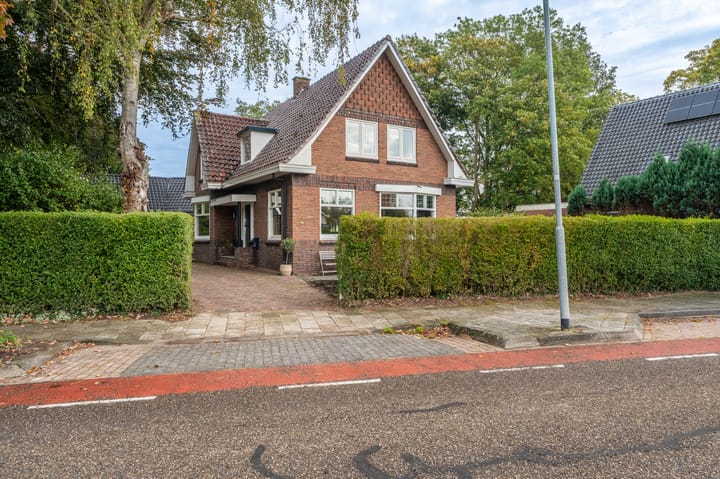 Hoofdweg 32 in Blijham