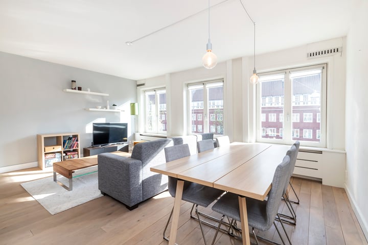 Hoofdweg 333-2 in Amsterdam foto