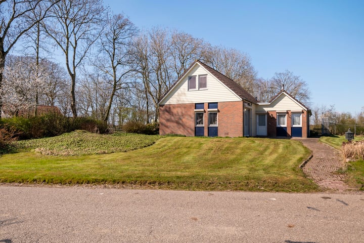 Hoofdweg West 51 in Nieuwolda