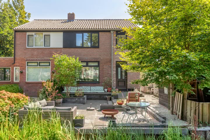 Hoofdweg-Zuid 10 in Nieuwerkerk aan den IJssel foto