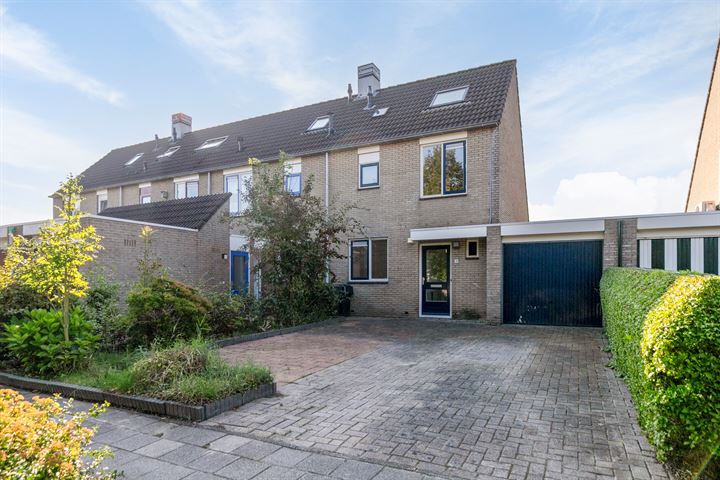 Hoofmeester 18 in Winsum foto