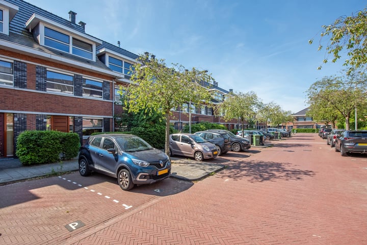 Hoofpolderstraat 10 in 's-Gravenhage foto