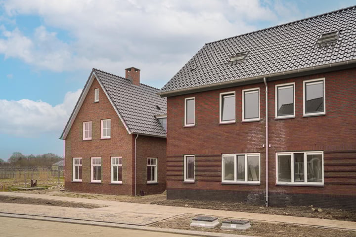 Hoog Boveneind 79 in Nederhemert foto