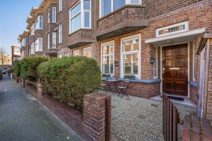 Hoog Buurlostraat 34 in 's-Gravenhage foto