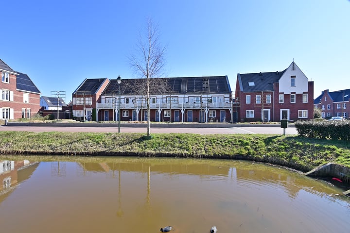 Hoogeboomstraat 25 in Eemnes foto
