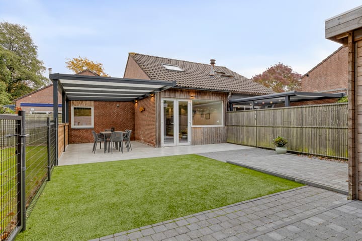 Hoogerwerfsweg "De Tong" 36 in Bruinisse foto