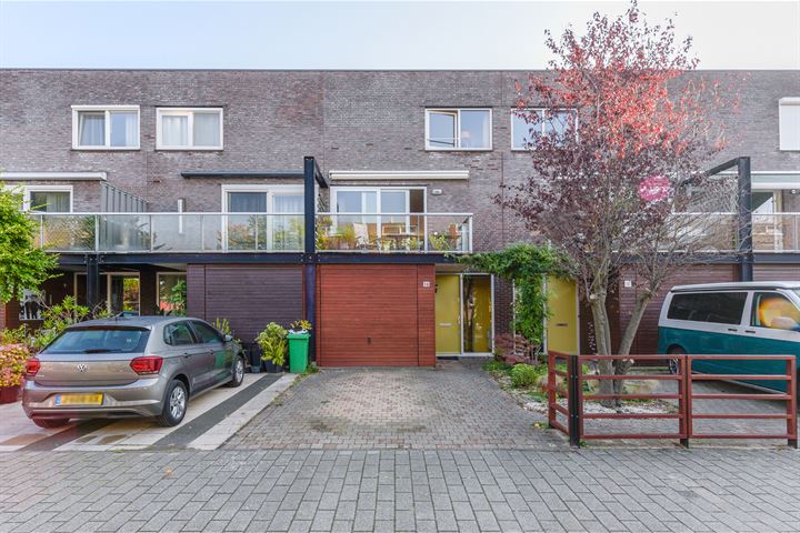 Hooghalenstraat 16 in 's-Gravenhage foto