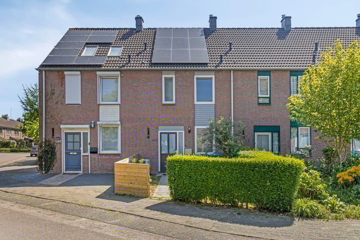 Hoogmeer 1346 in Wijchen foto