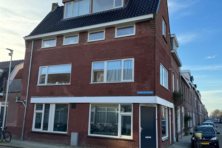 Hoogravenseweg 94B in Utrecht foto