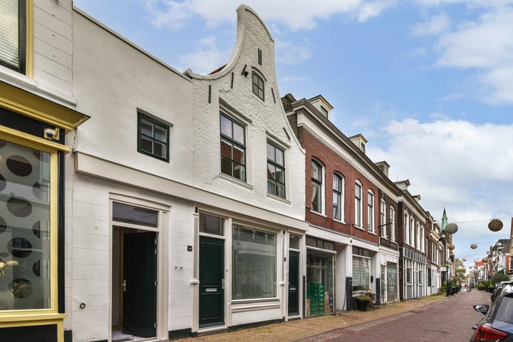 Hoogstraat 118 in Vlaardingen foto