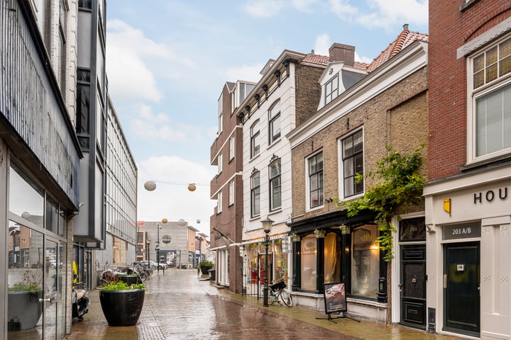 Hoogstraat 197 in Vlaardingen foto