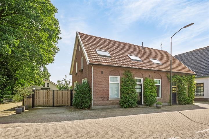 Hoogstraat 20 in Berlicum foto
