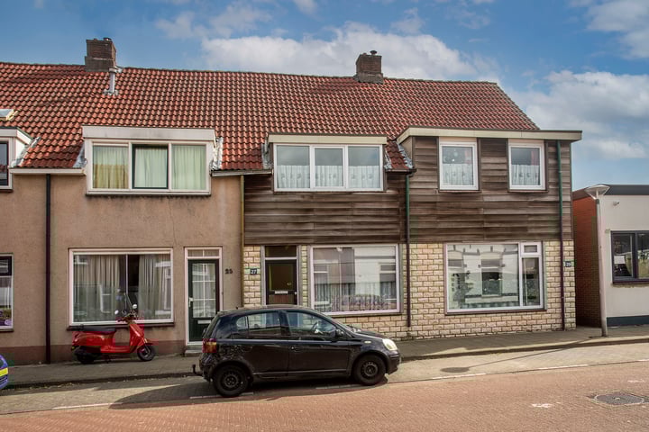 Hoogstraat 27 in Enschede foto
