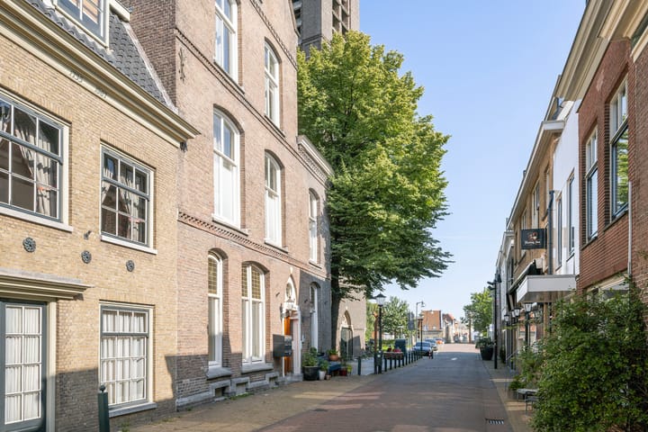 Hoogstraat 30A in Vlaardingen