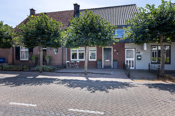 Hoogstraat 38 in Berlicum foto