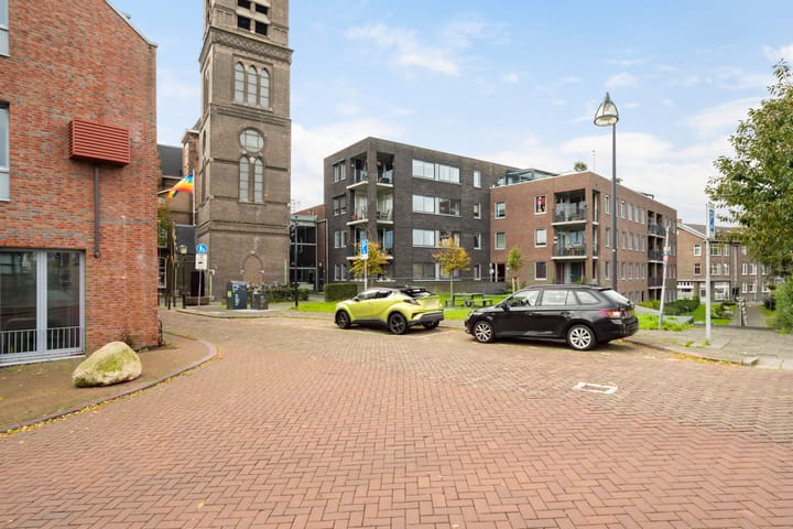 Hoogstraat 6 in Vlaardingen foto