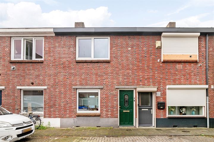 Hoogtedwarsstraat 40b in Tilburg foto